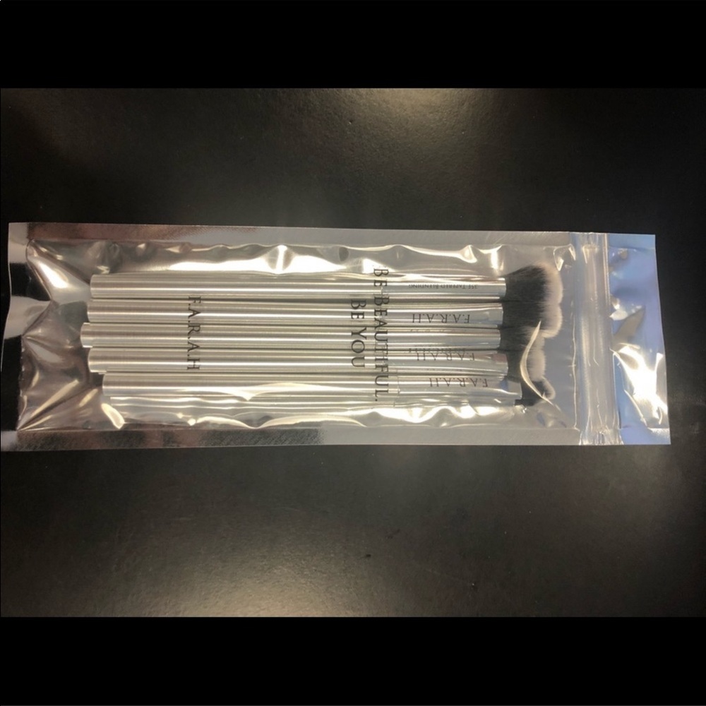 F.A.R.A.H BRUSHES 5-Piece Eye Perfection Set - Picture 6 of 6